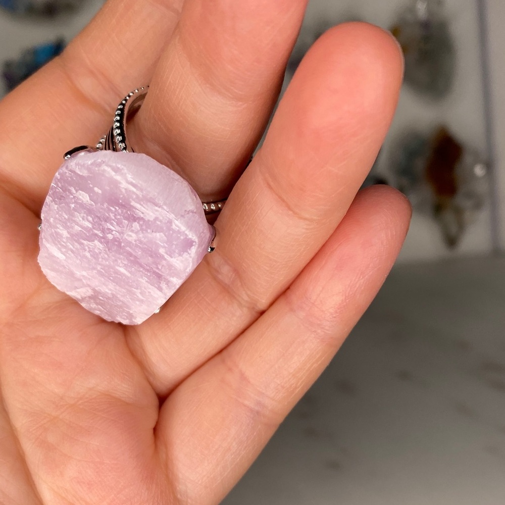 Pink Raw Stone Statement Ring - image 5